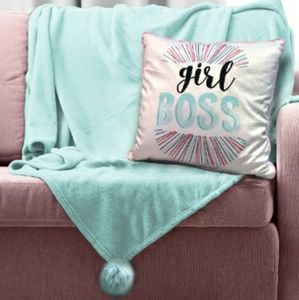 NWT "GIRL BOSS" decorative Pillow & Throw Blanket Set☆Great Gift for Boss Lady